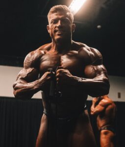 Arnold Classic 2025, bodybuilding competition, fitness event, Arnold Sports Festival, Derek Lunsford, Samson Dauda, Mitchell Hooper, Arnold Strongman Classic, Arnold Strongwoman Classic, Inez Carrasquillo, Ariel Khadr, Ashley Kaltwasser, Brandon Hendrickson, Terrence Ruffin, Isabelle Nunes, Harold Kelley, men's physique, classic physique, wellness division, strongman winners, strongwoman winners, fitness champions, powerlifting event, strength competition, bodybuilding results, Columbus Ohio, fitness industry, pro bodybuilding, sports performance, muscle building **Meta description:** Discover the winners of the 2025 Arnold Classic, featuring top athletes in bodybuilding, strongman, and fitness competitions.